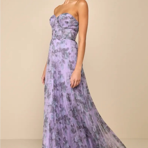 Lulu's Lavender Floral Strapless Pleated Gown - Picture 2 of 6